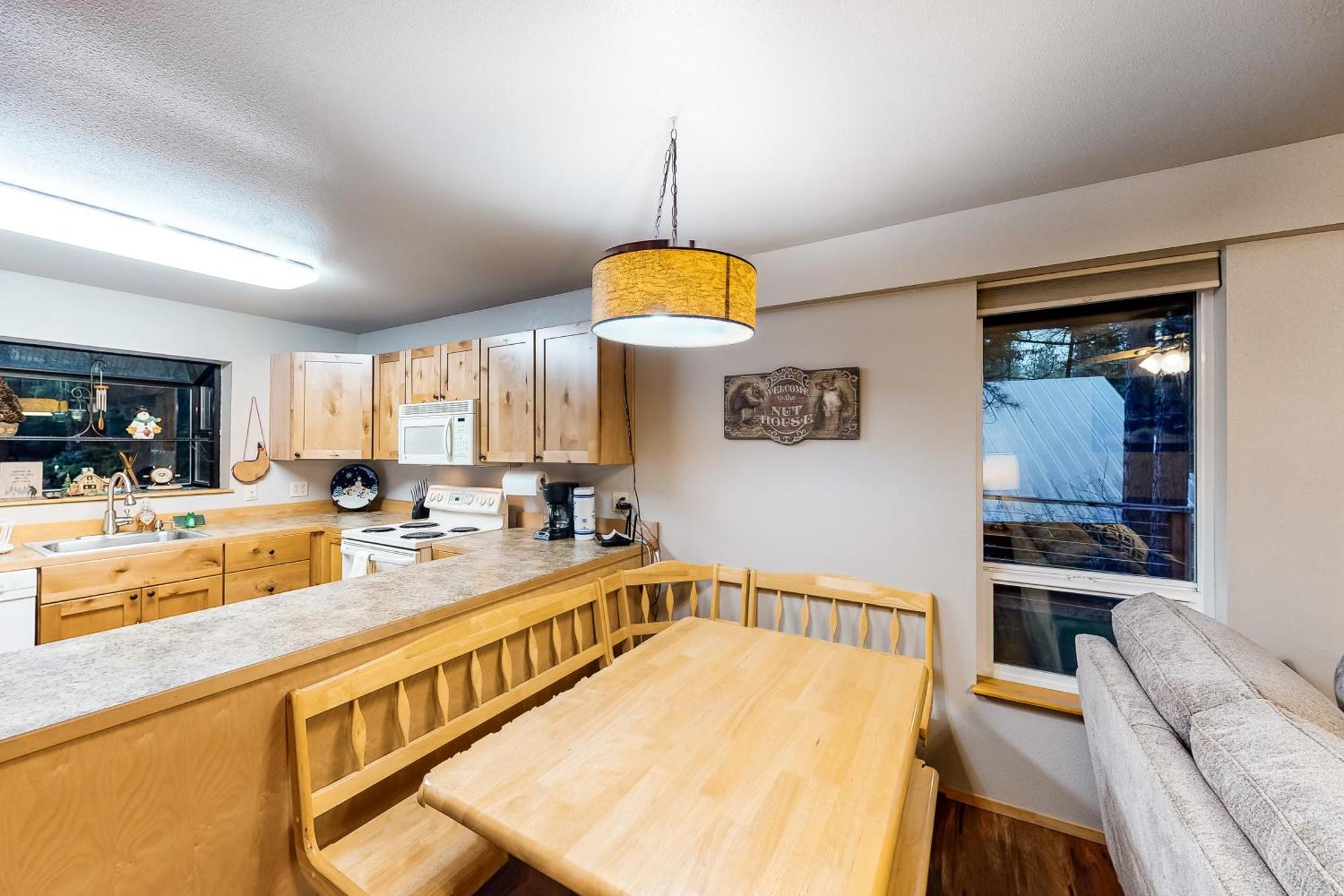 Towering Pines Cabin & Game Room Leavenworth Rom bilde